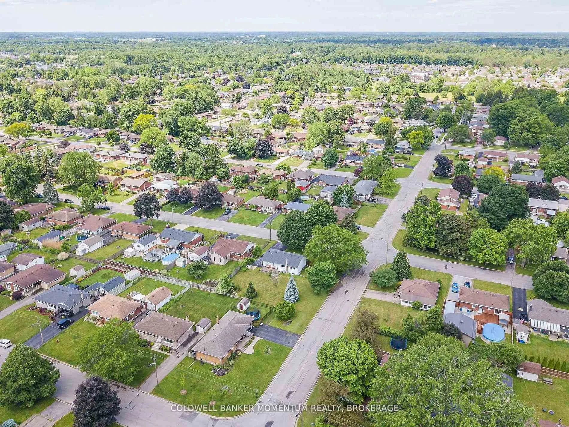 Photo 10 of 23 & 29 Dexter Drive, Welland, Prince Charles — HOMEH