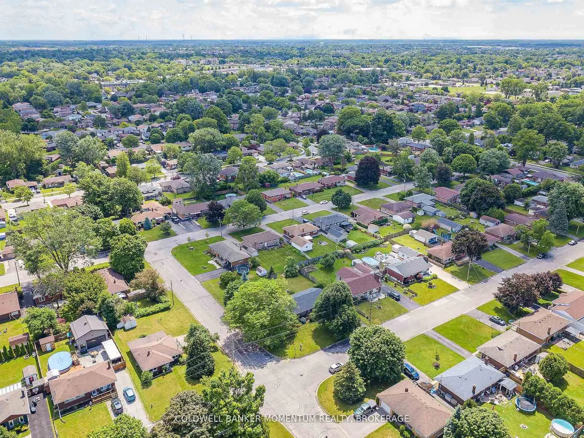 Photo 13 of 23 & 29 Dexter Drive, Welland, Prince Charles — HOMEH