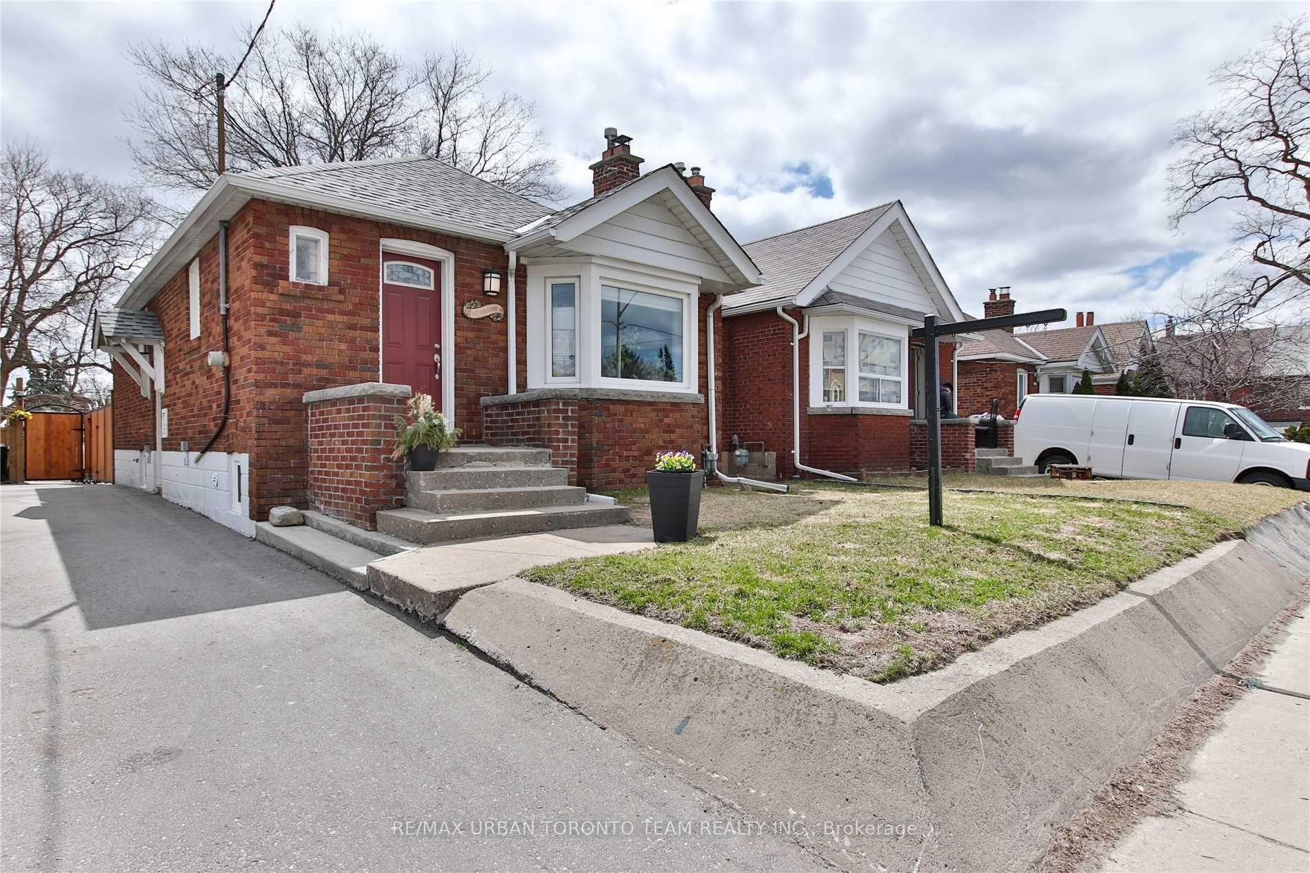 Photo 1 of Unit Lower, 81 O'connor Drive, Toronto, East York — HOMEH