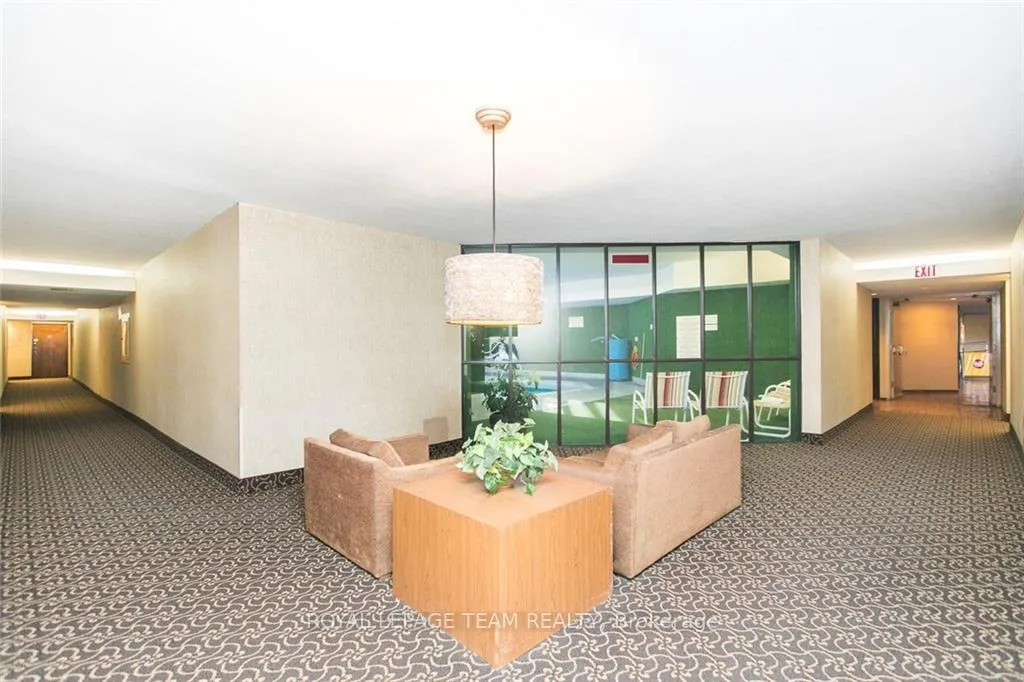 Photo 3 of Unit 602, 151 Bay Street, Ottawa, Ottawa Centre — HOMEH