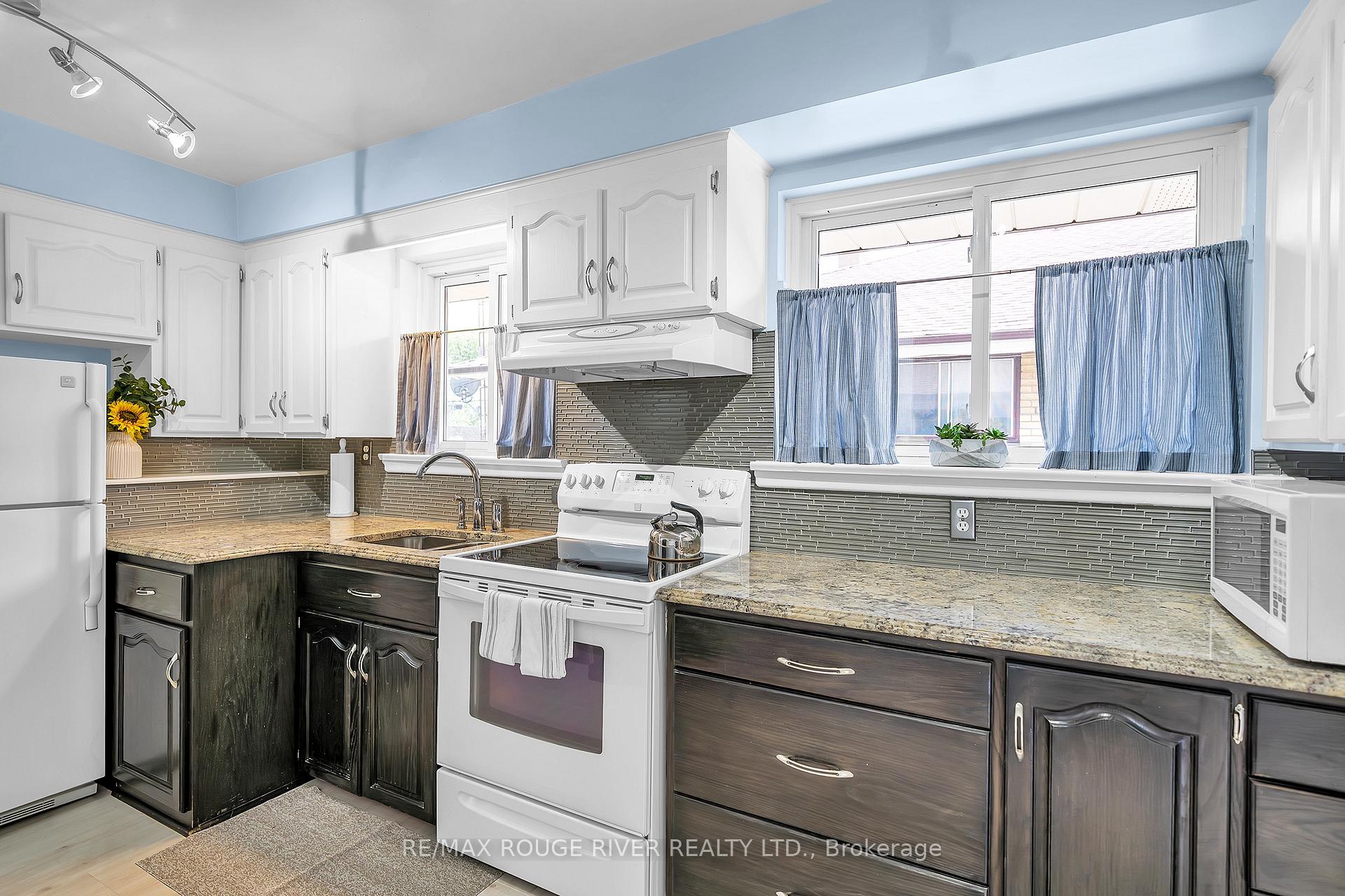 Photo 7 of 67 Rochman Boulevard, Scarborough, Woburn — HOMEH