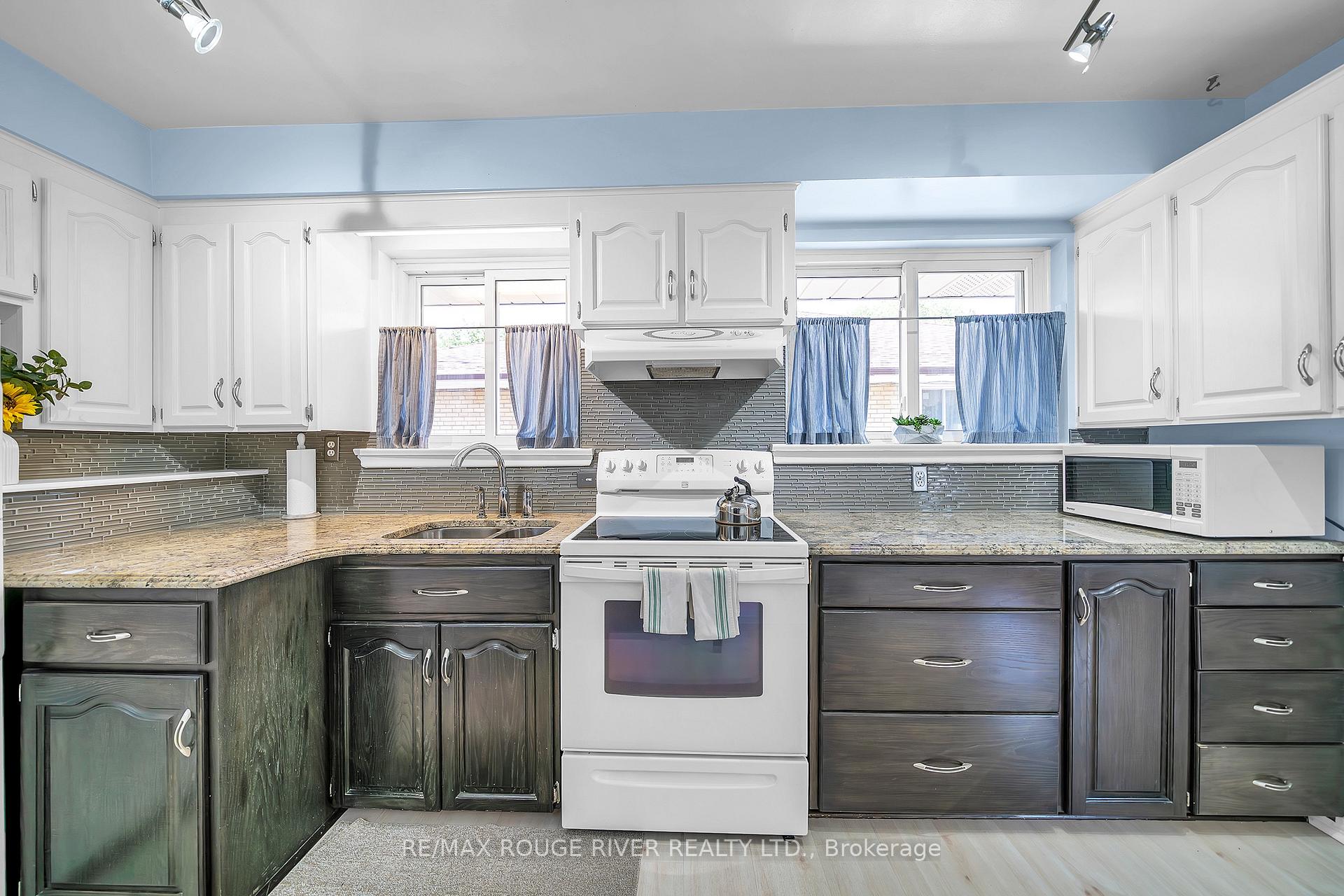 Photo 8 of 67 Rochman Boulevard, Scarborough, Woburn — HOMEH
