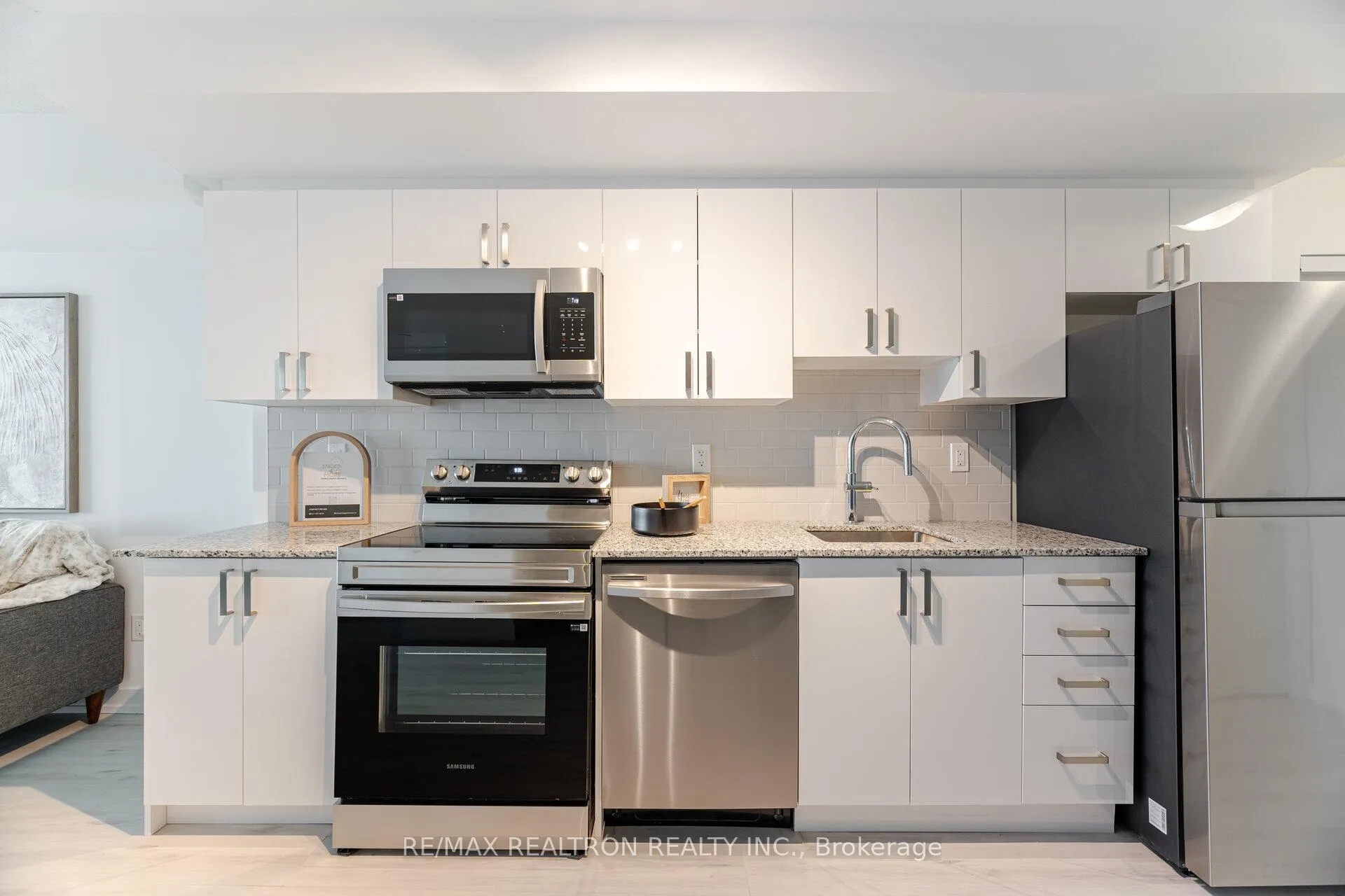 Photo 9 of Unit 2304, 1435 Celebration Drive, Pickering, Bay Ridges — HOMEH