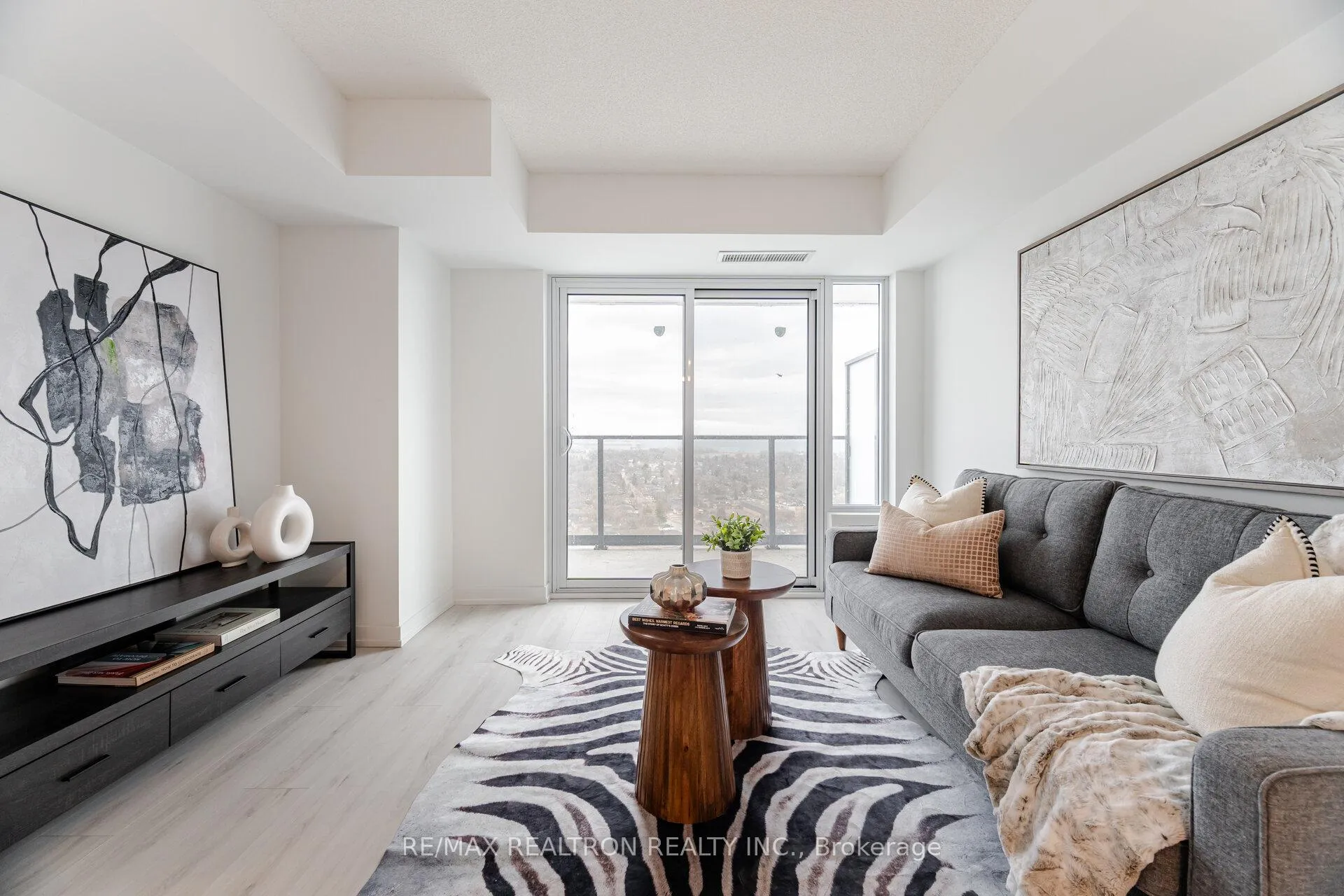 Photo 16 of Unit 2304, 1435 Celebration Drive, Pickering, Bay Ridges — HOMEH