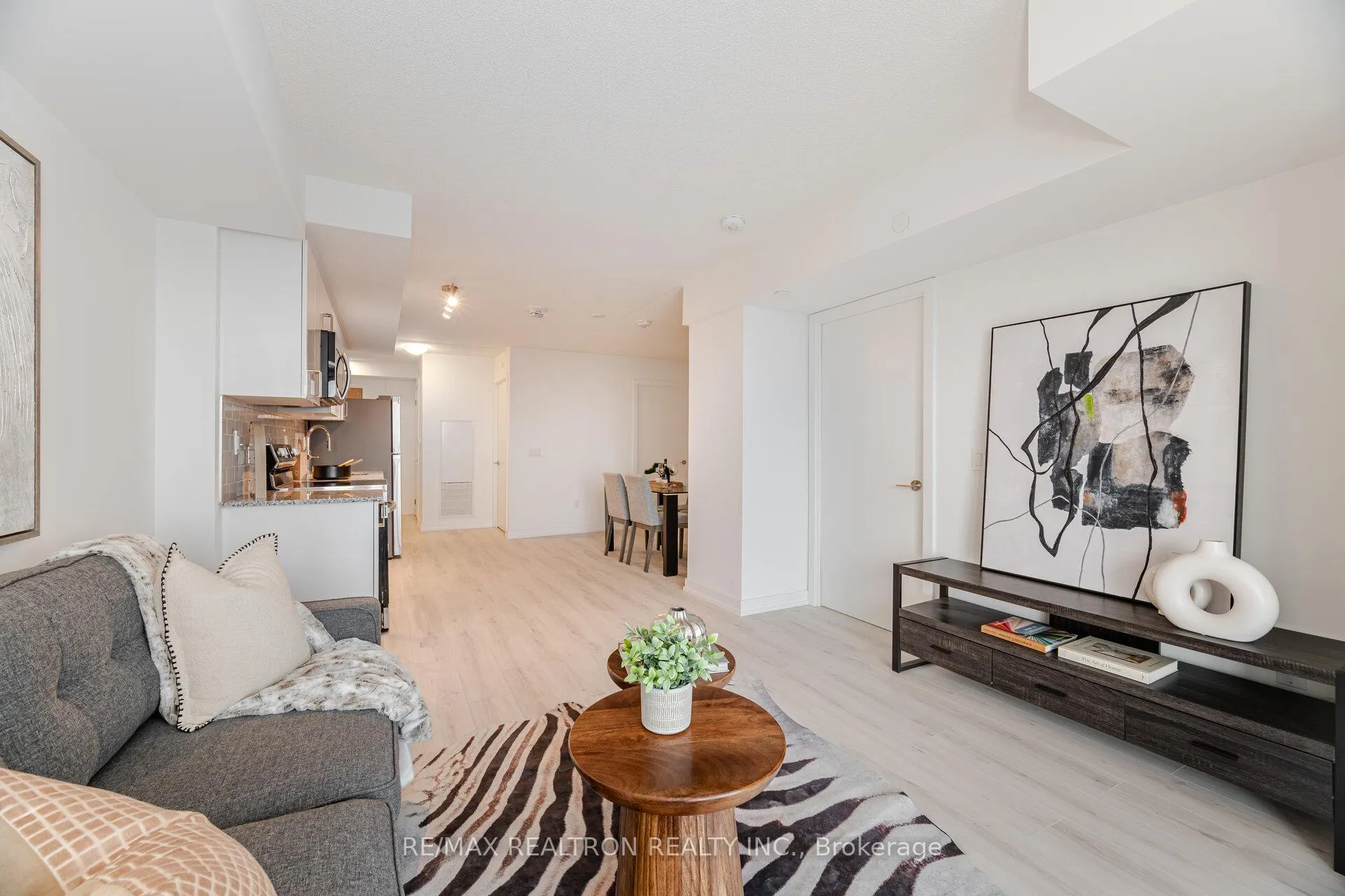 Photo 17 of Unit 2304, 1435 Celebration Drive, Pickering, Bay Ridges — HOMEH