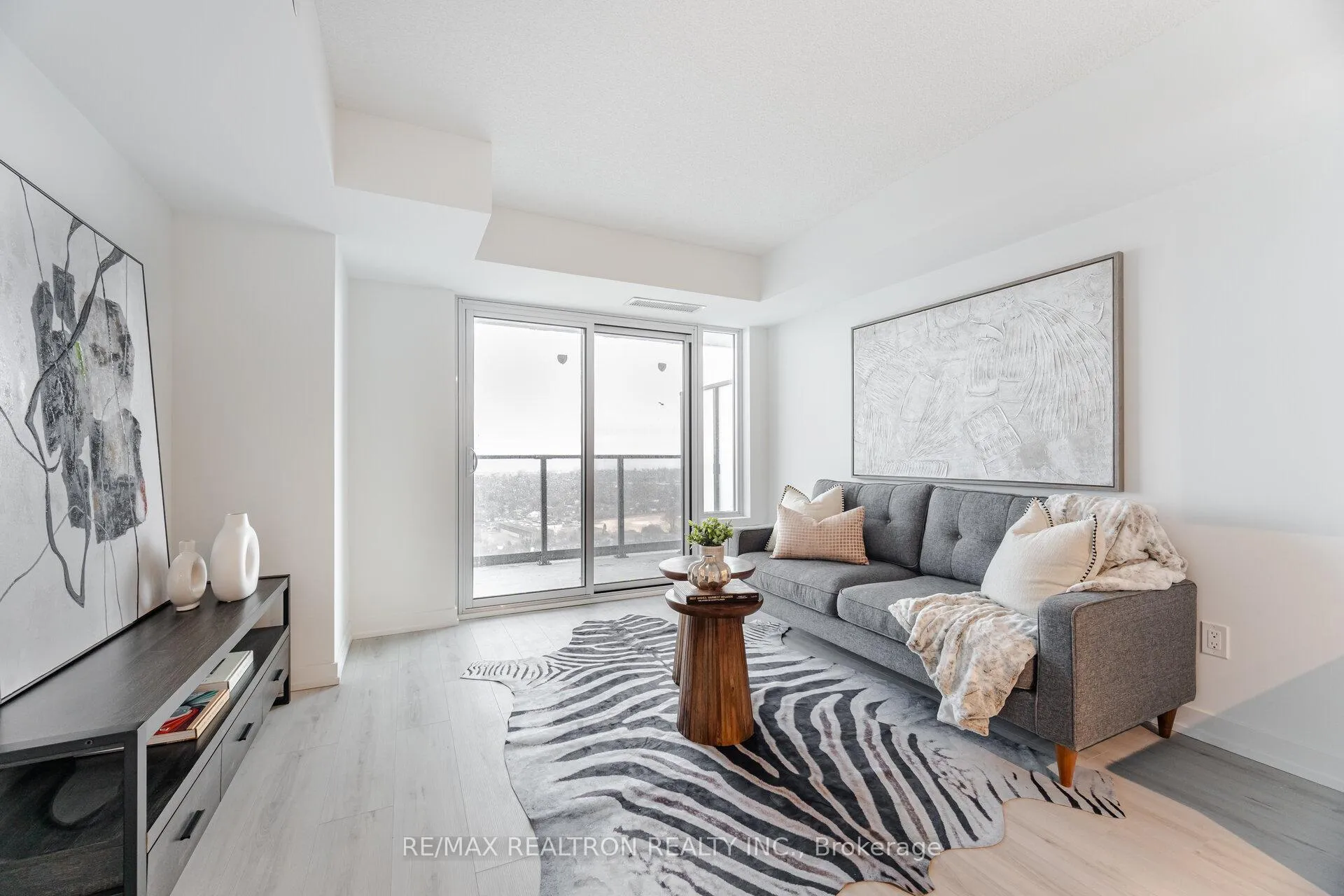 Photo 19 of Unit 2304, 1435 Celebration Drive, Pickering, Bay Ridges — HOMEH