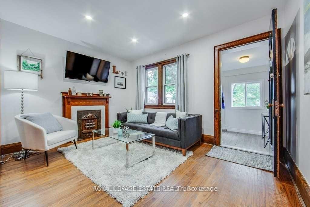 Photo 1 of 155 Harding Boulevard, Scarborough, Birchcliffe-Cliffside — HOMEH