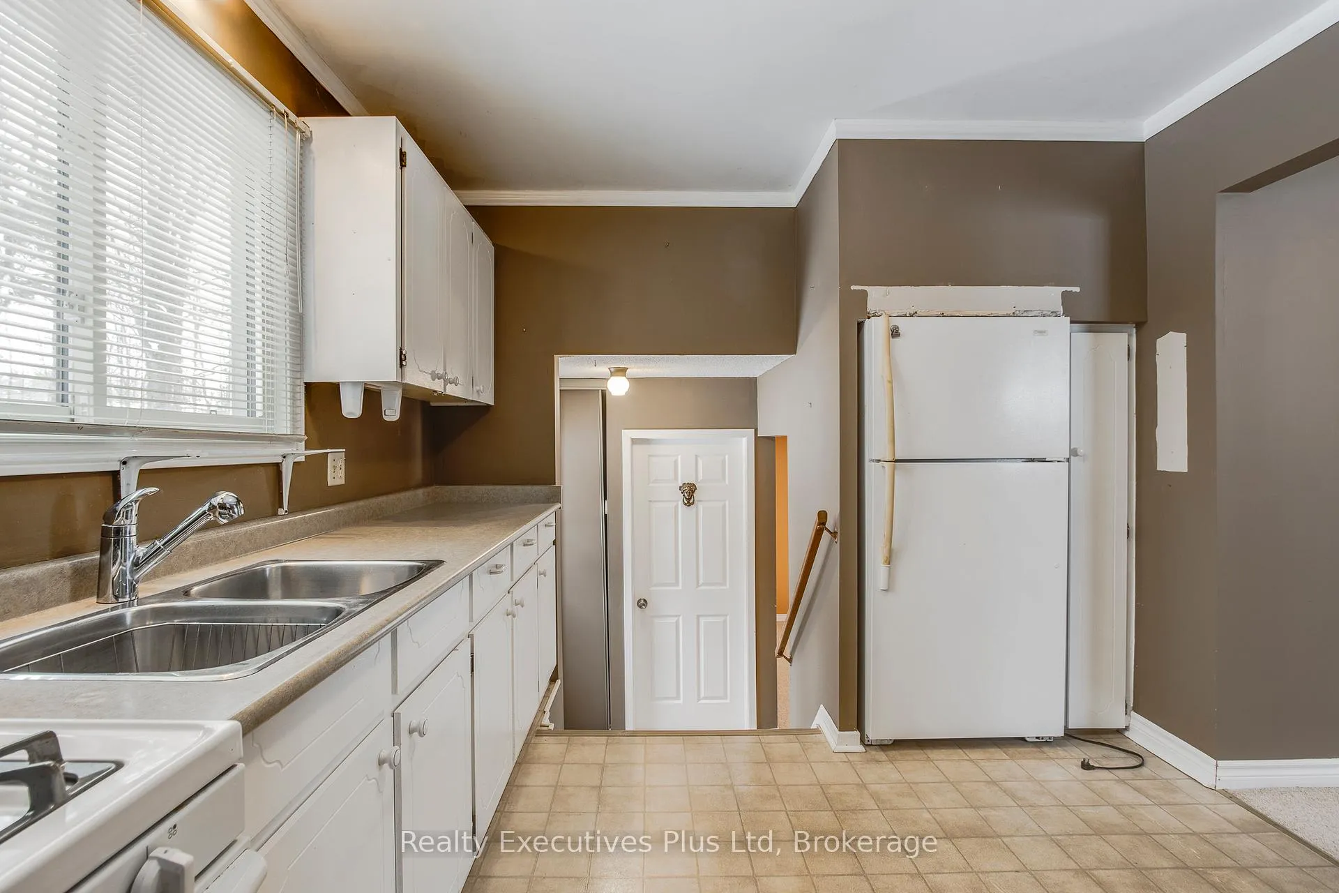 Photo 13 of 17 Nicole Boulevard, Tiny, Rural Tiny — HOMEH