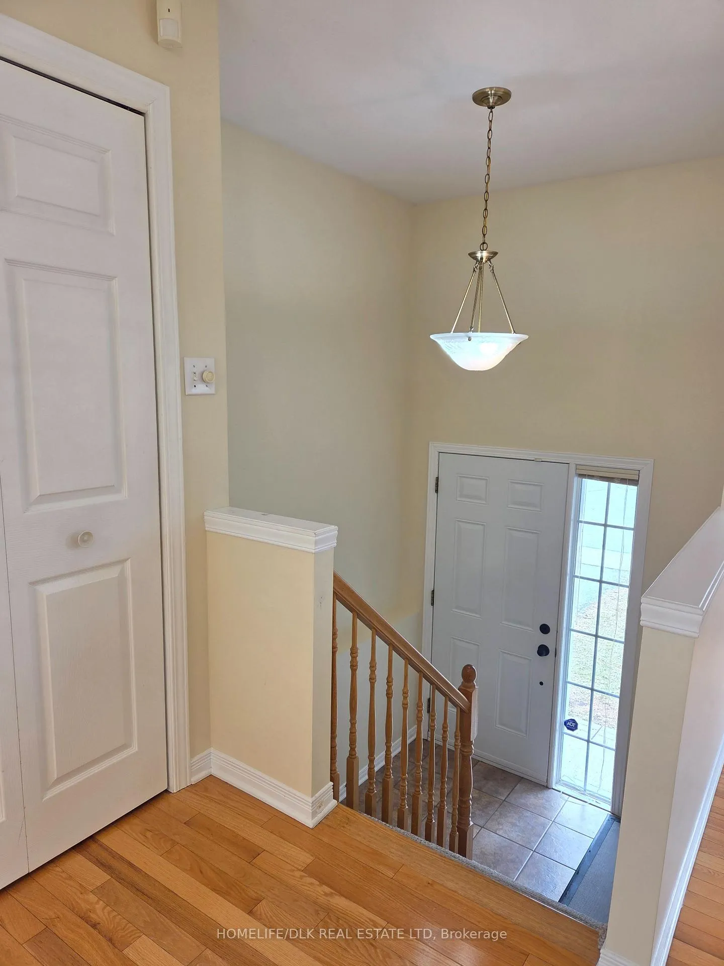 Photo 2 of 2241 Glen Brook Drive, Cornwall — HOMEH