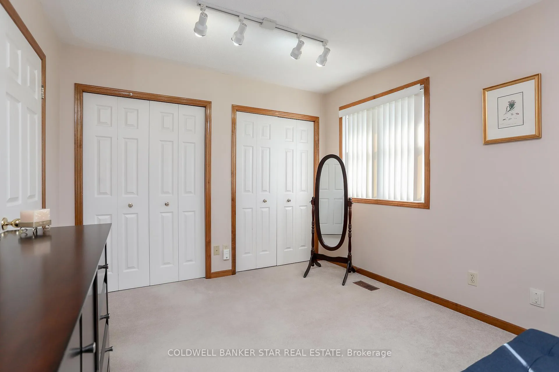 Photo 17 of 31 Sinclair Crescent, Aylmer — HOMEH