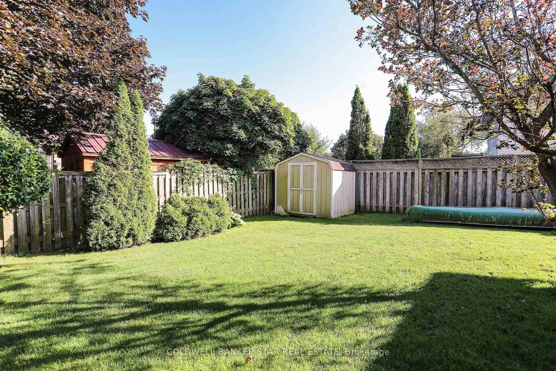 Photo 23 of 31 Sinclair Crescent, Aylmer — HOMEH