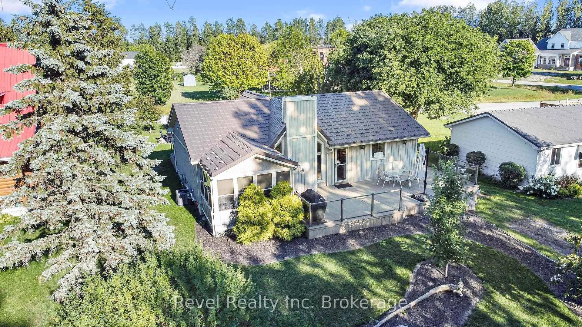 Photo 2 of 71842 Sunview Avenue, Bluewater, Hay — HOMEH