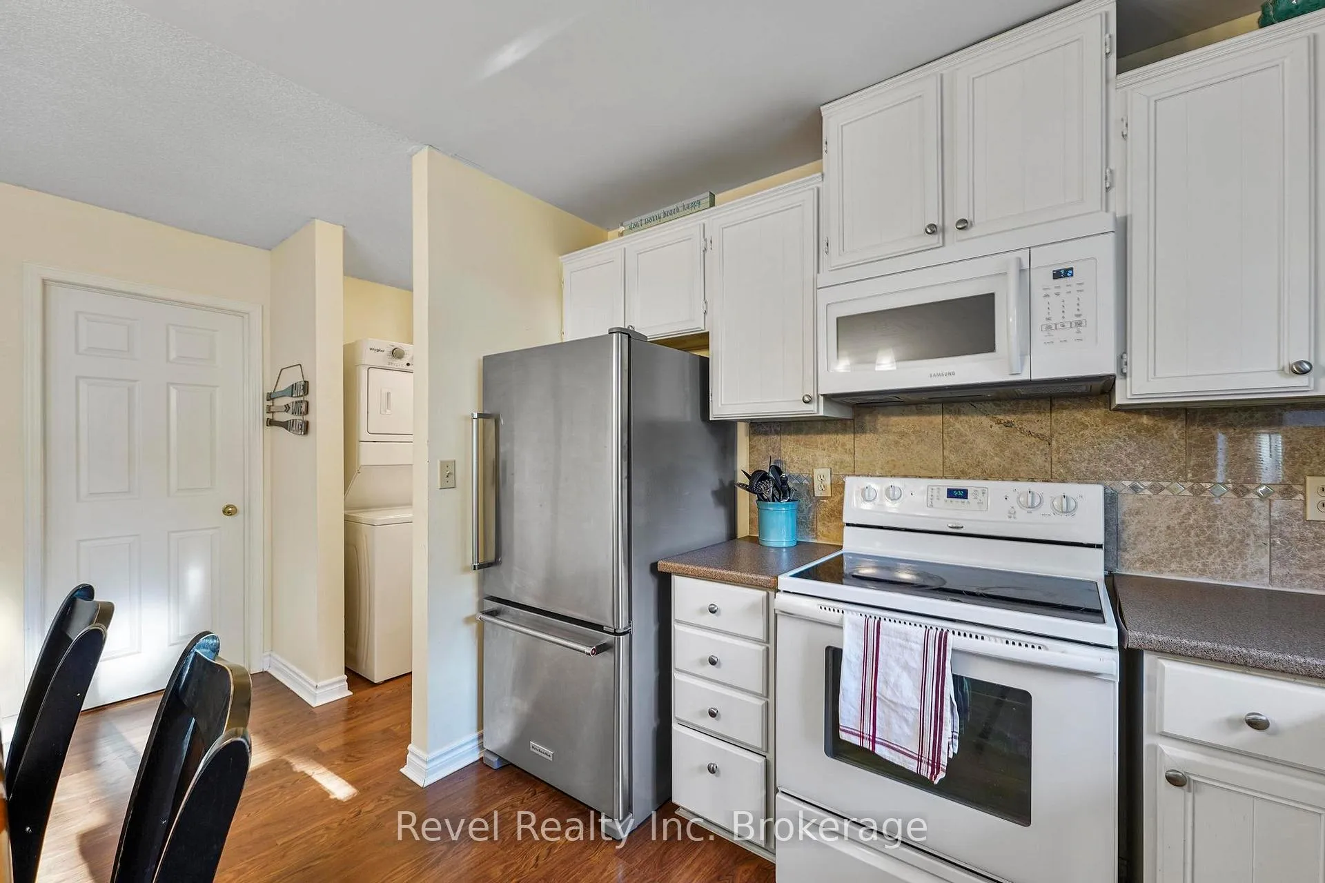 Photo 16 of 71842 Sunview Avenue, Bluewater, Hay — HOMEH