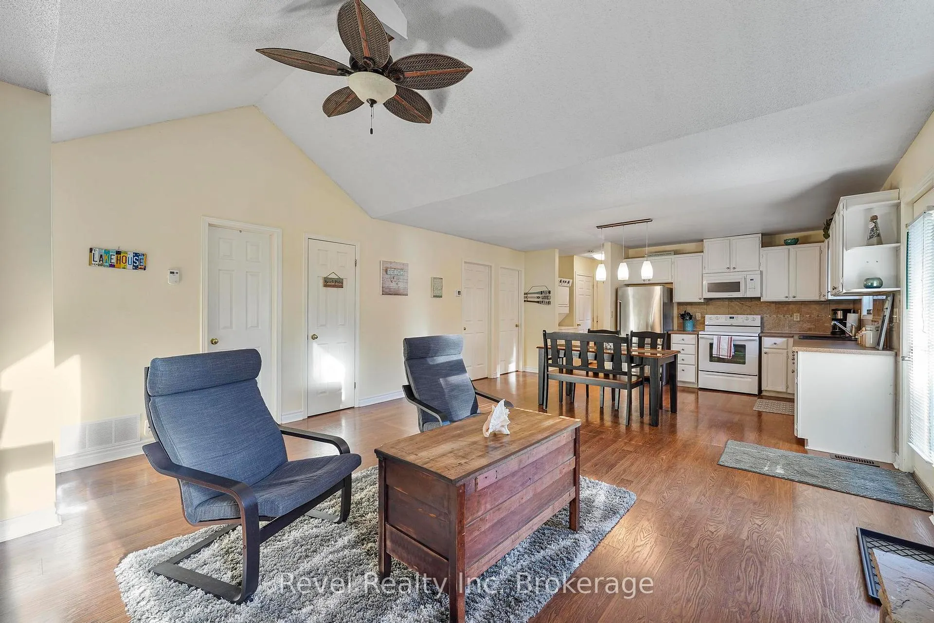 Photo 25 of 71842 Sunview Avenue, Bluewater, Hay — HOMEH