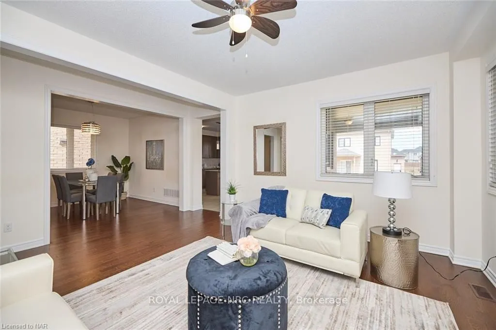 Photo 10 of 28 Sparkle Drive, Thorold, Rolling Meadows — HOMEH