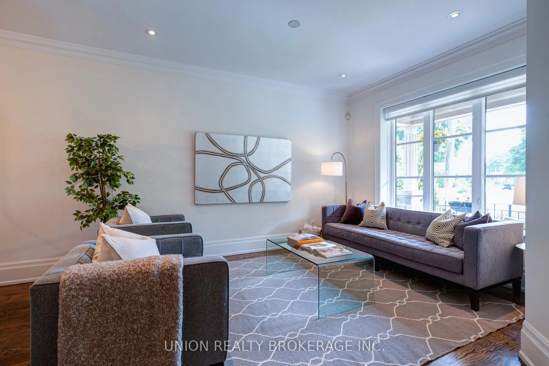 Photo 6 of 26 Birchmount Road, Scarborough, Birchcliffe-Cliffside — HOMEH