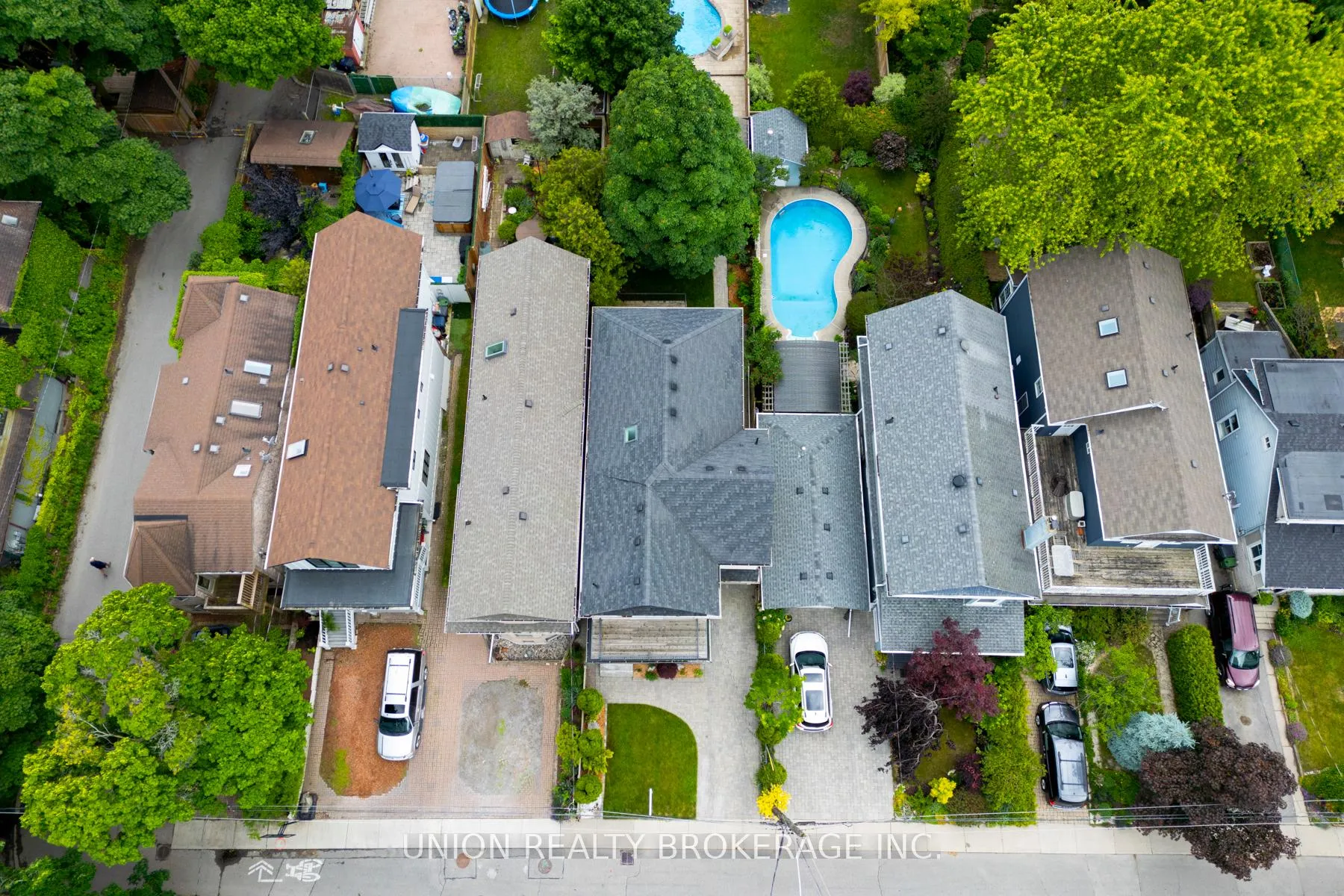 Photo 39 of 26 Birchmount Road, Scarborough, Birchcliffe-Cliffside — HOMEH
