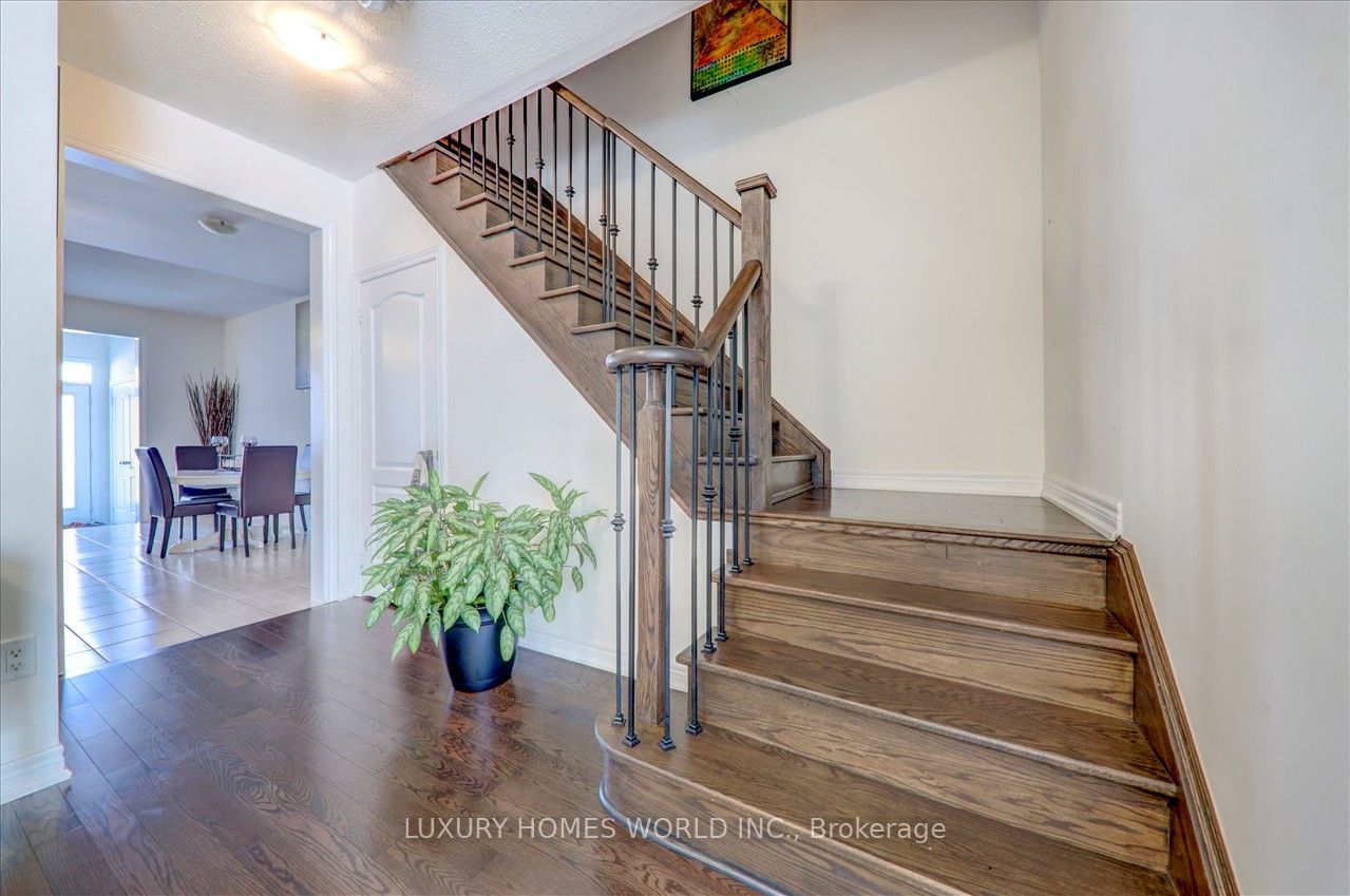 Photo 51 of 22 Tilbury Gate, Markham, Cornell — HOMEH
