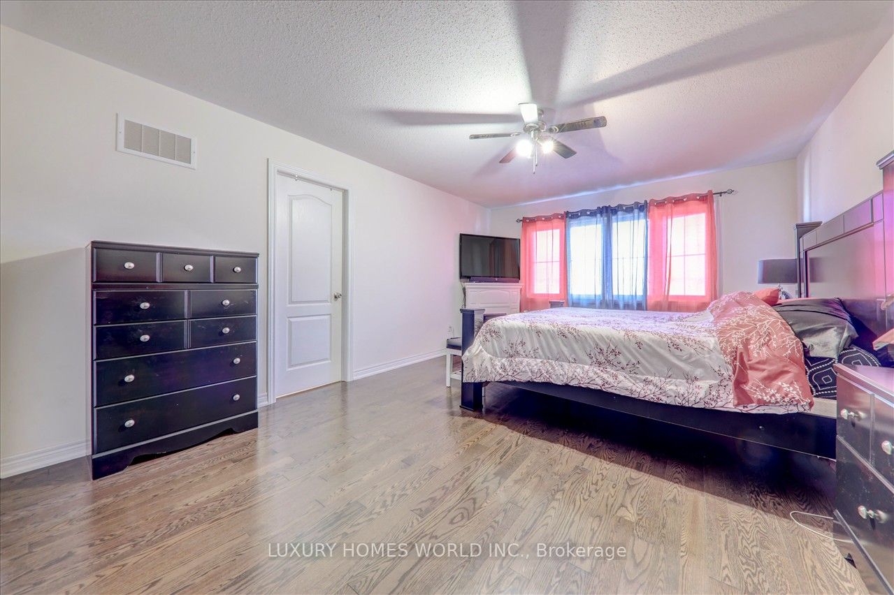 Photo 52 of 22 Tilbury Gate, Markham, Cornell — HOMEH