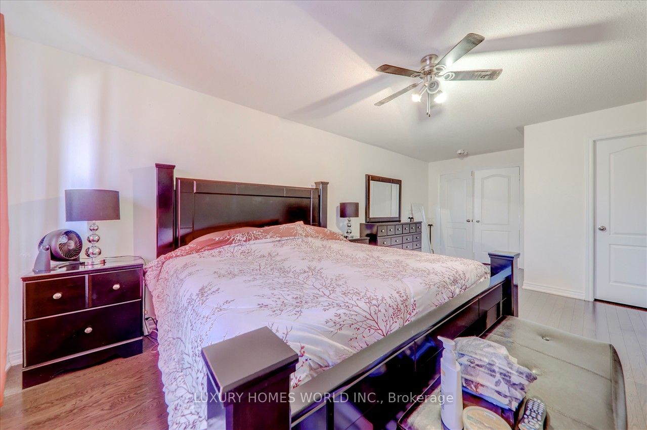 Photo 54 of 22 Tilbury Gate, Markham, Cornell — HOMEH