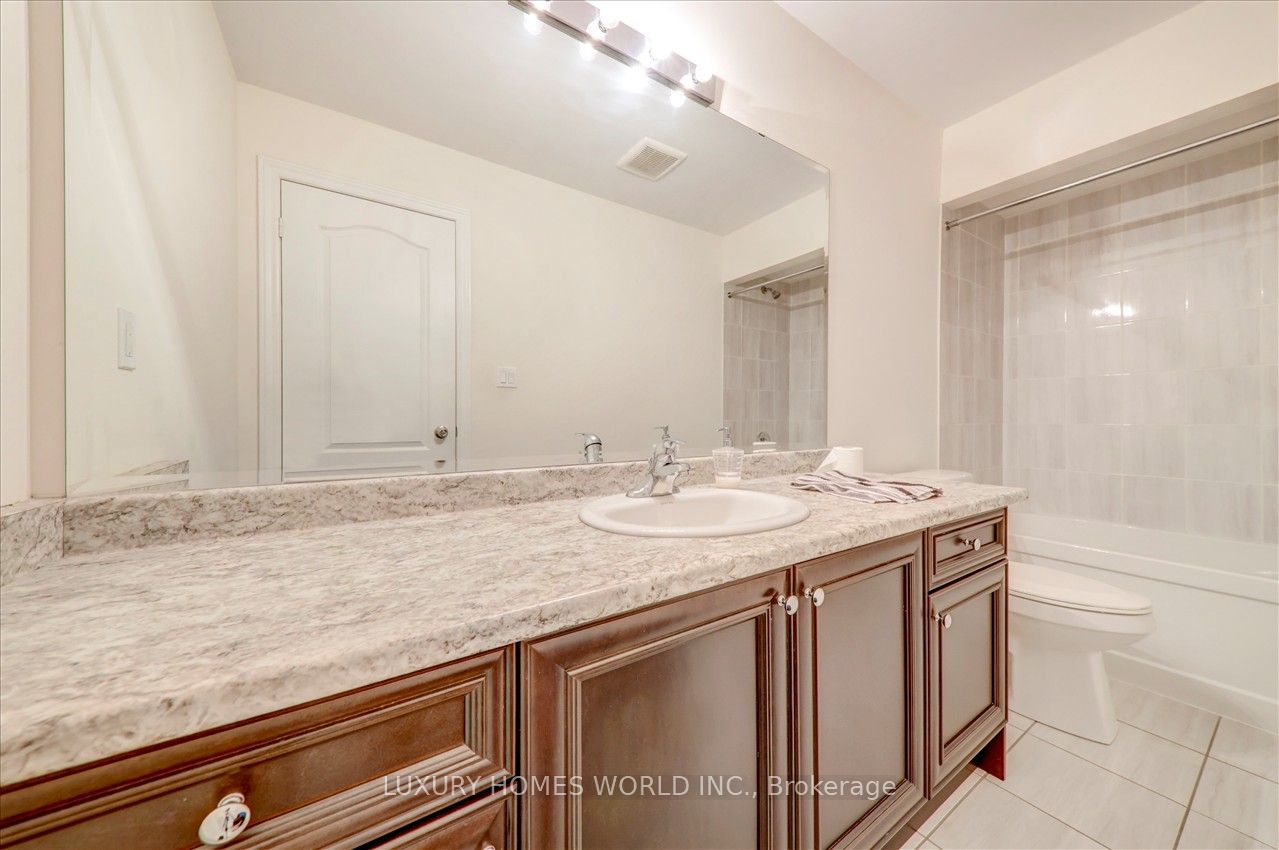 Photo 59 of 22 Tilbury Gate, Markham, Cornell — HOMEH