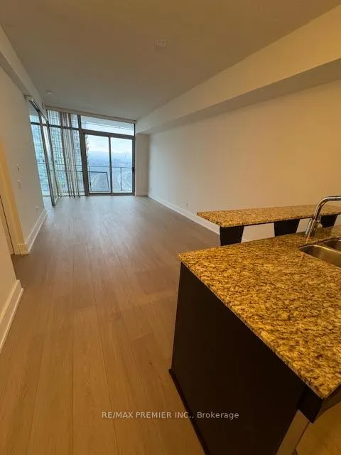 Photo 8 of Unit 2101, 103 The Queensway, Toronto, High Park-Swansea — HOMEH