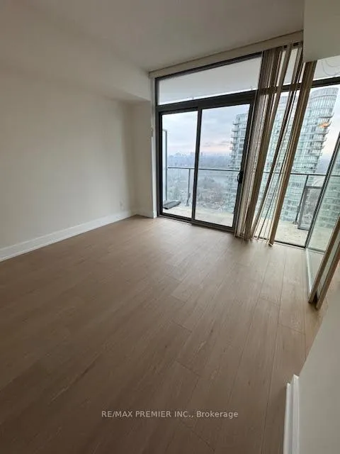 Photo 12 of Unit 2101, 103 The Queensway, Toronto, High Park-Swansea — HOMEH