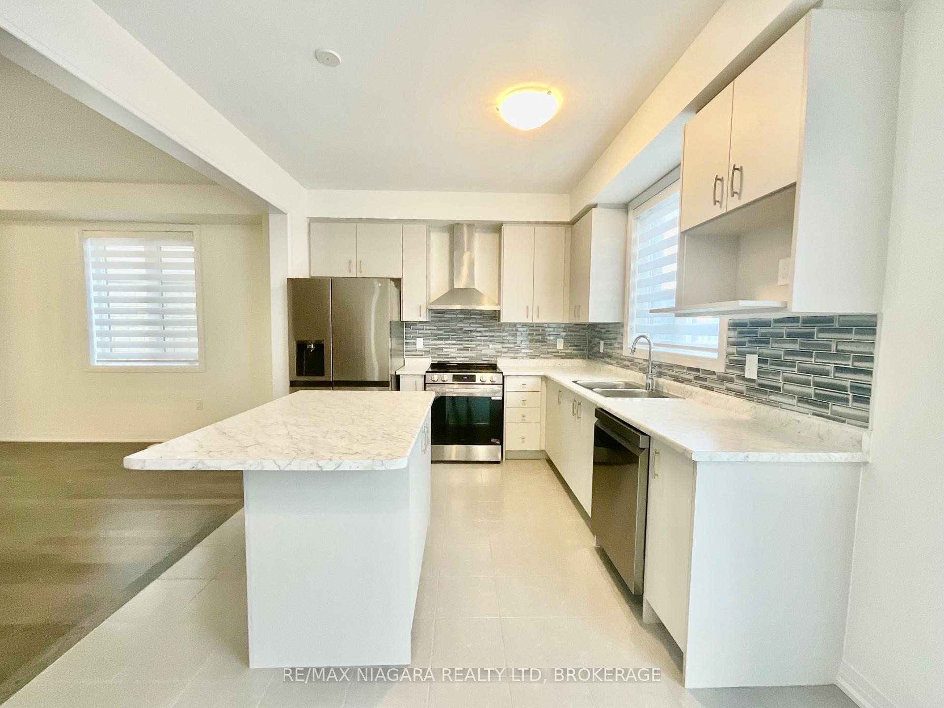 Photo 5 of 10 Selection Heights, Thorold, Rolling Meadows — HOMEH