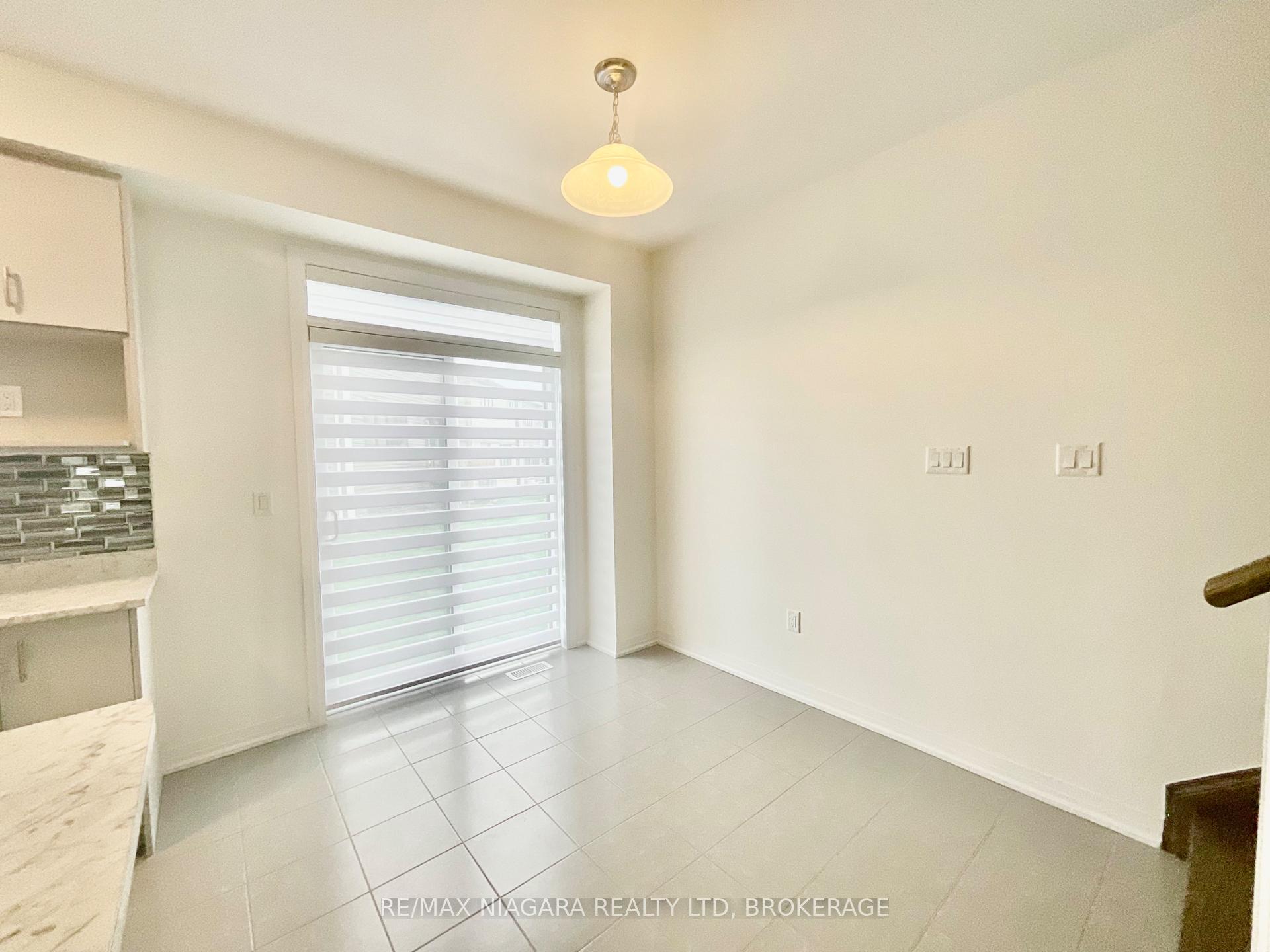 Photo 11 of 10 Selection Heights, Thorold, Rolling Meadows — HOMEH