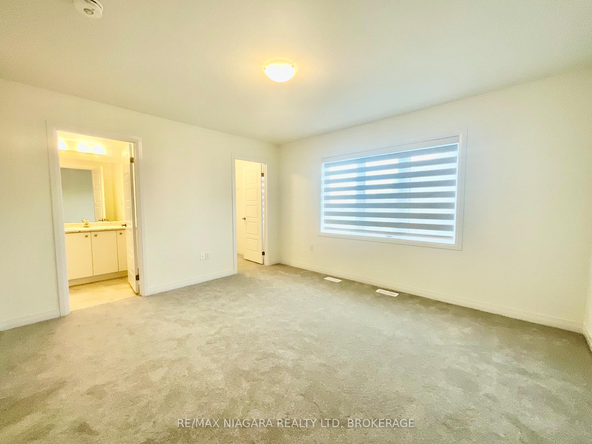 Photo 17 of 10 Selection Heights, Thorold, Rolling Meadows — HOMEH