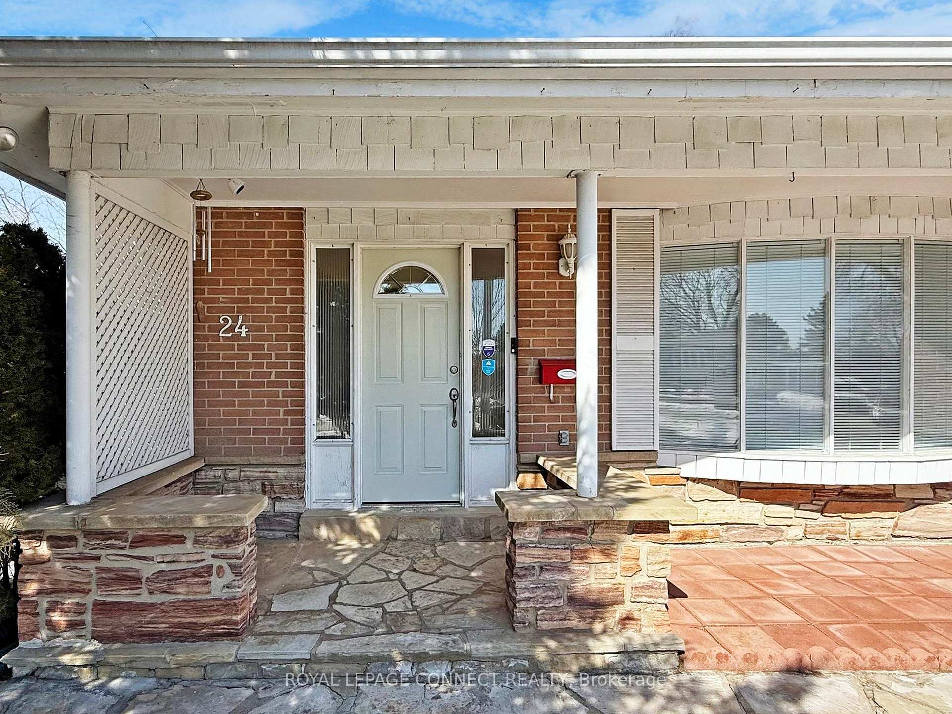 Photo 3 of 24 Grovenest Drive, Scarborough, Morningside — HOMEH