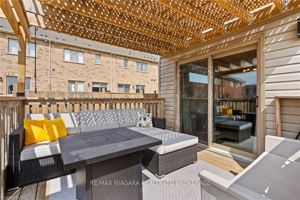 Photo 22 of 9 Harmony Way, Thorold, Rolling Meadows — HOMEH