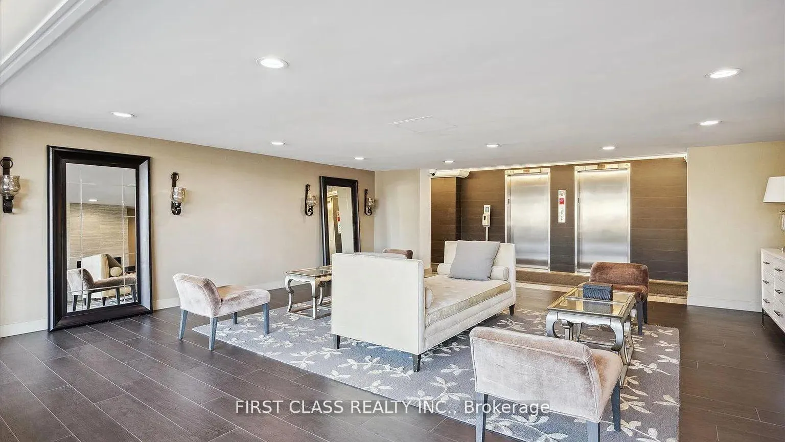 Photo 3 of Unit 905, 7811 Yonge Street, Markham, Thornhill — HOMEH