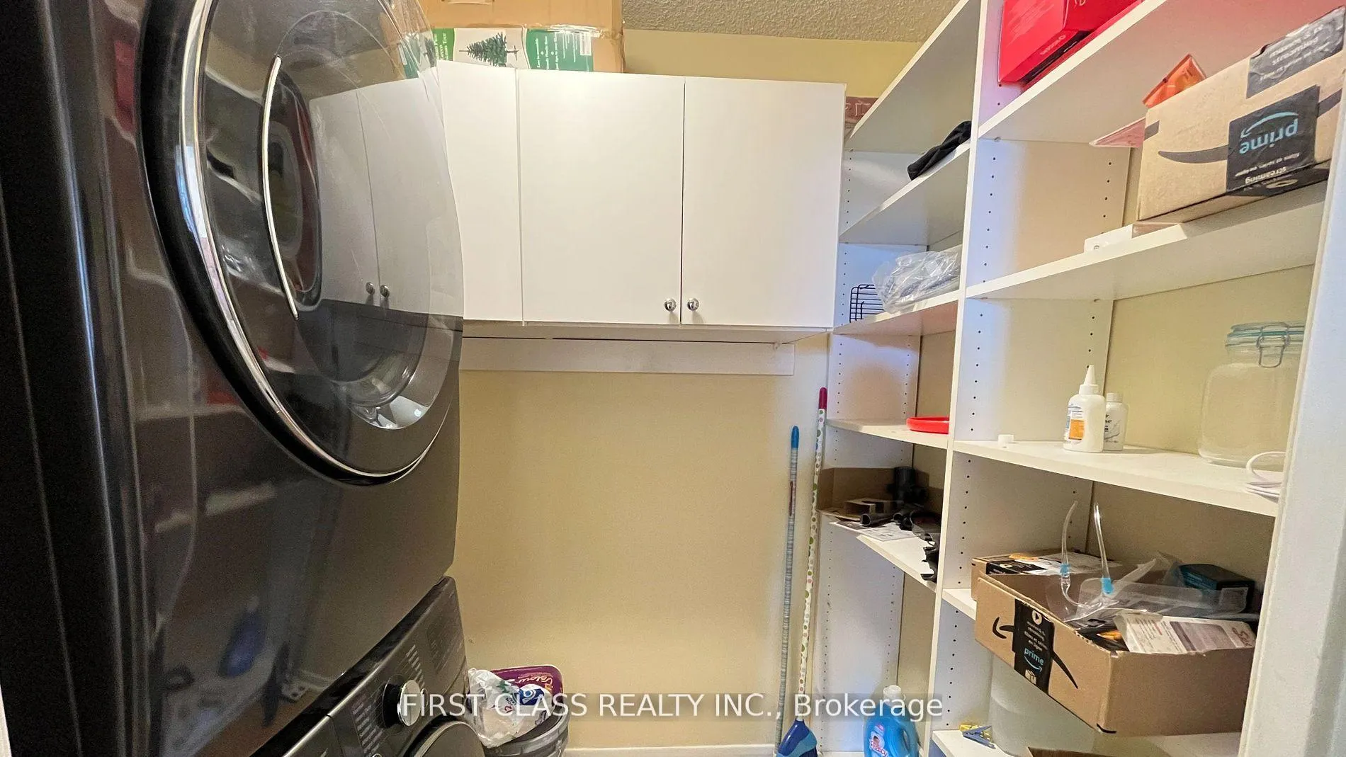 Photo 18 of Unit 905, 7811 Yonge Street, Markham, Thornhill — HOMEH