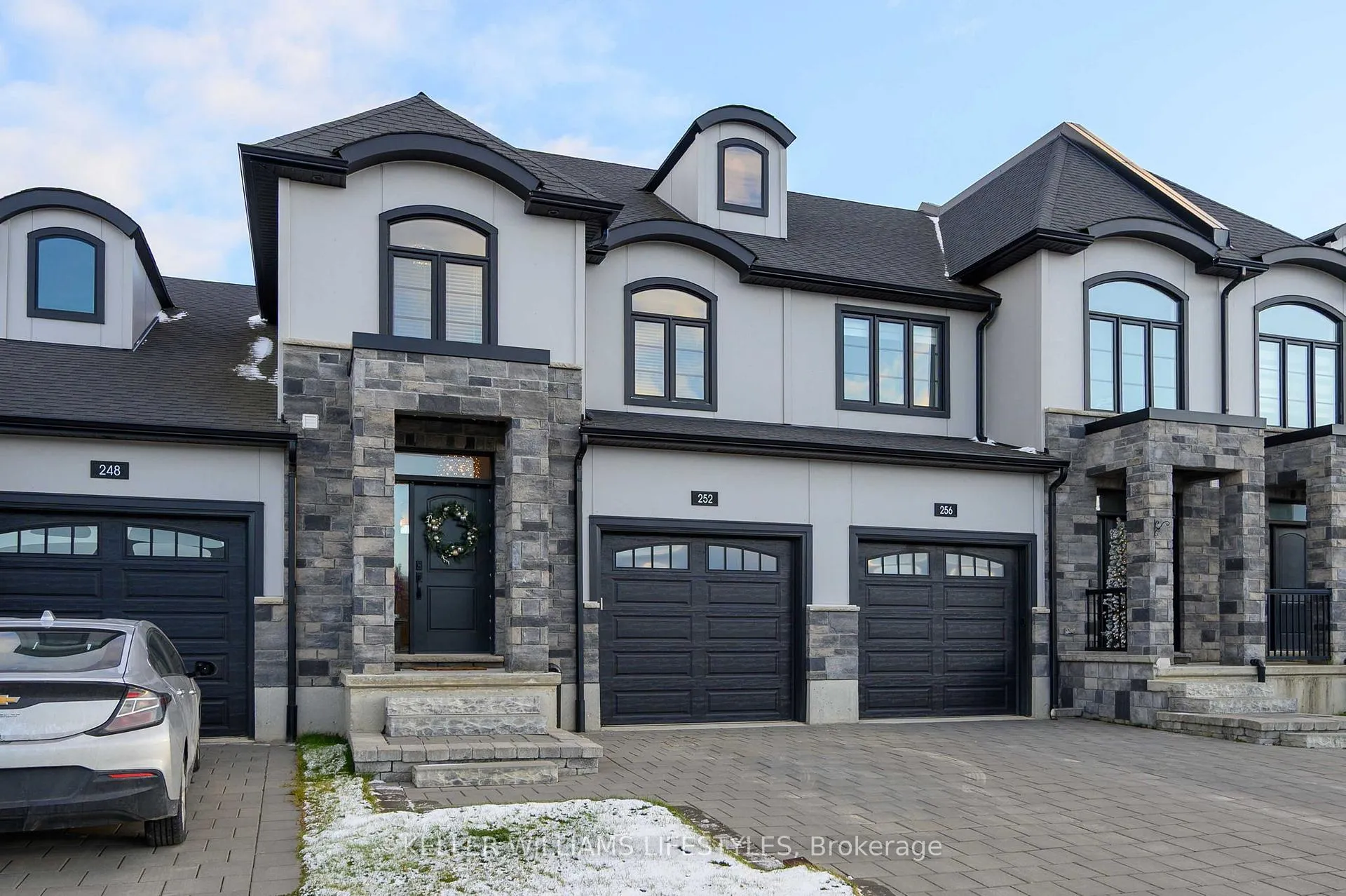Photo 2 of 252 Doan Drive, Middlesex Centre, Rural Middlesex Centre — HOMEH