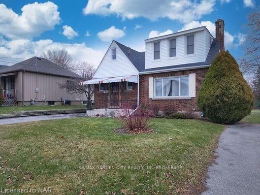 Photo 2 of 86 Queen Street N, Thorold, Thorold Downtown — HOMEH