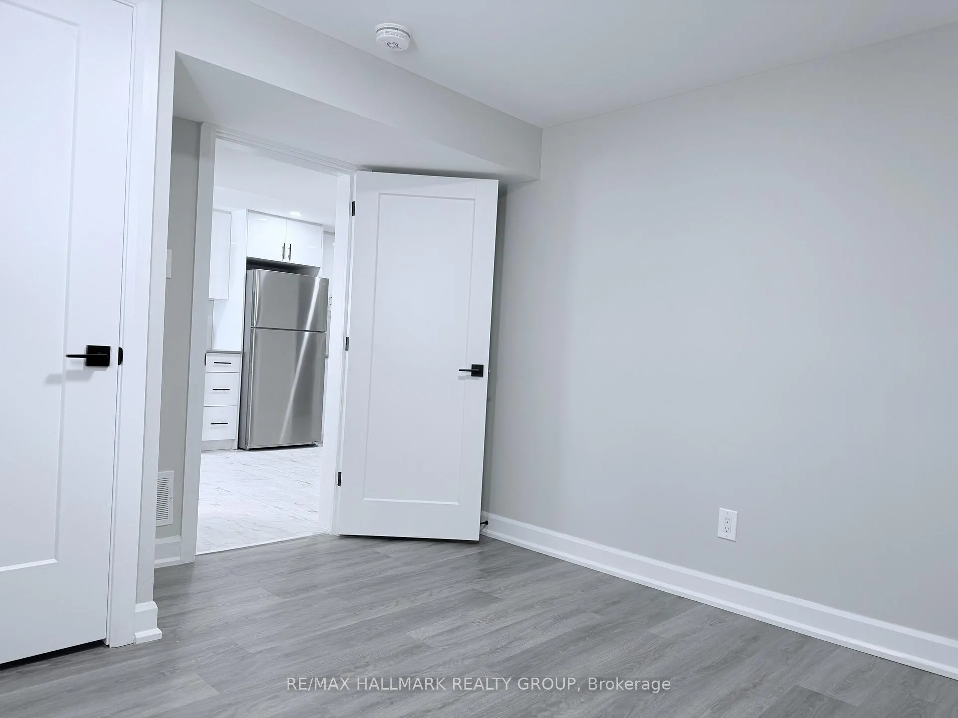 Photo 7 of Unit 1, 131 Camelia Avenue E, Ottawa, Manor Park — HOMEH