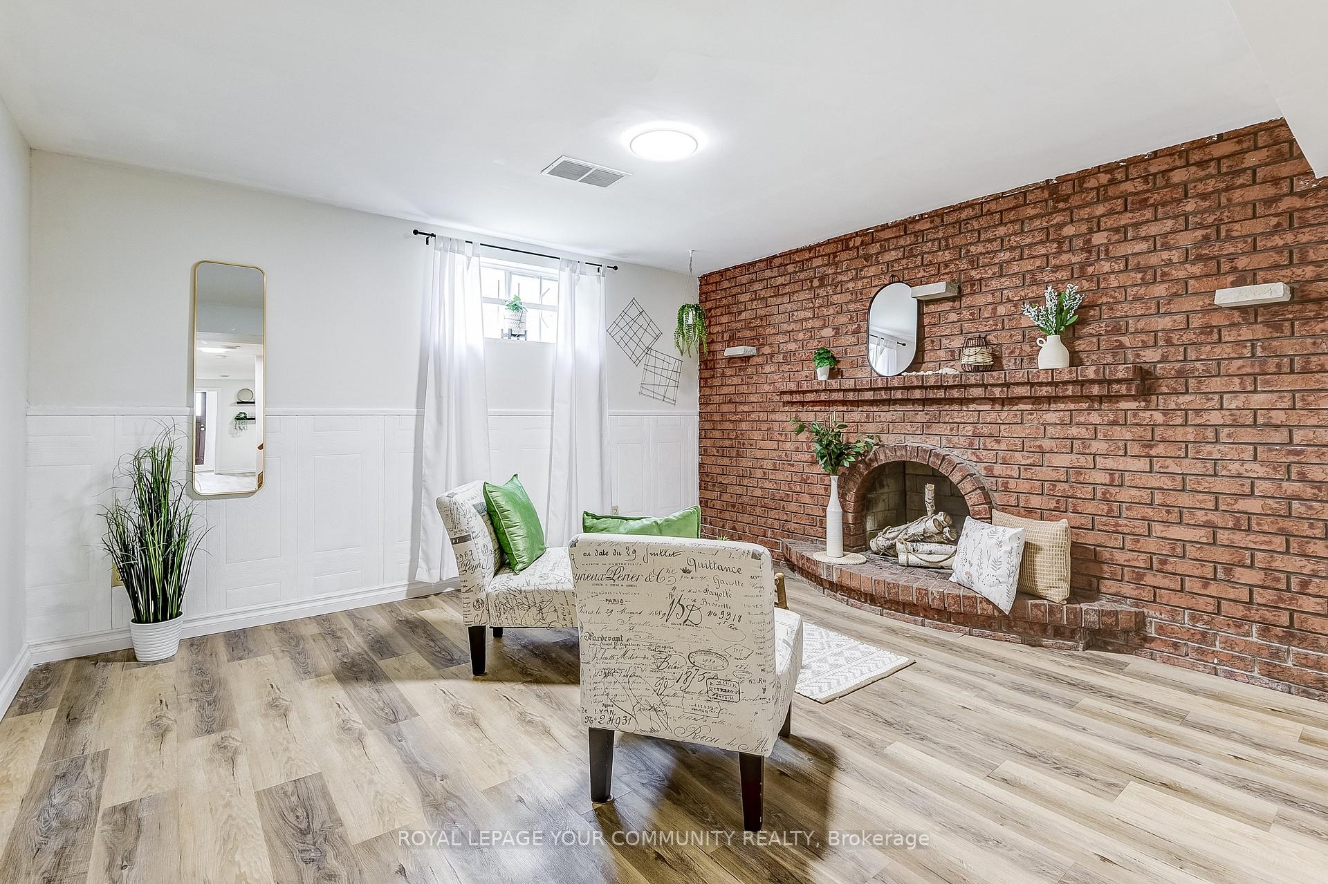 Photo 16 of 30 Phillip Avenue, Scarborough, Birchcliffe-Cliffside — HOMEH