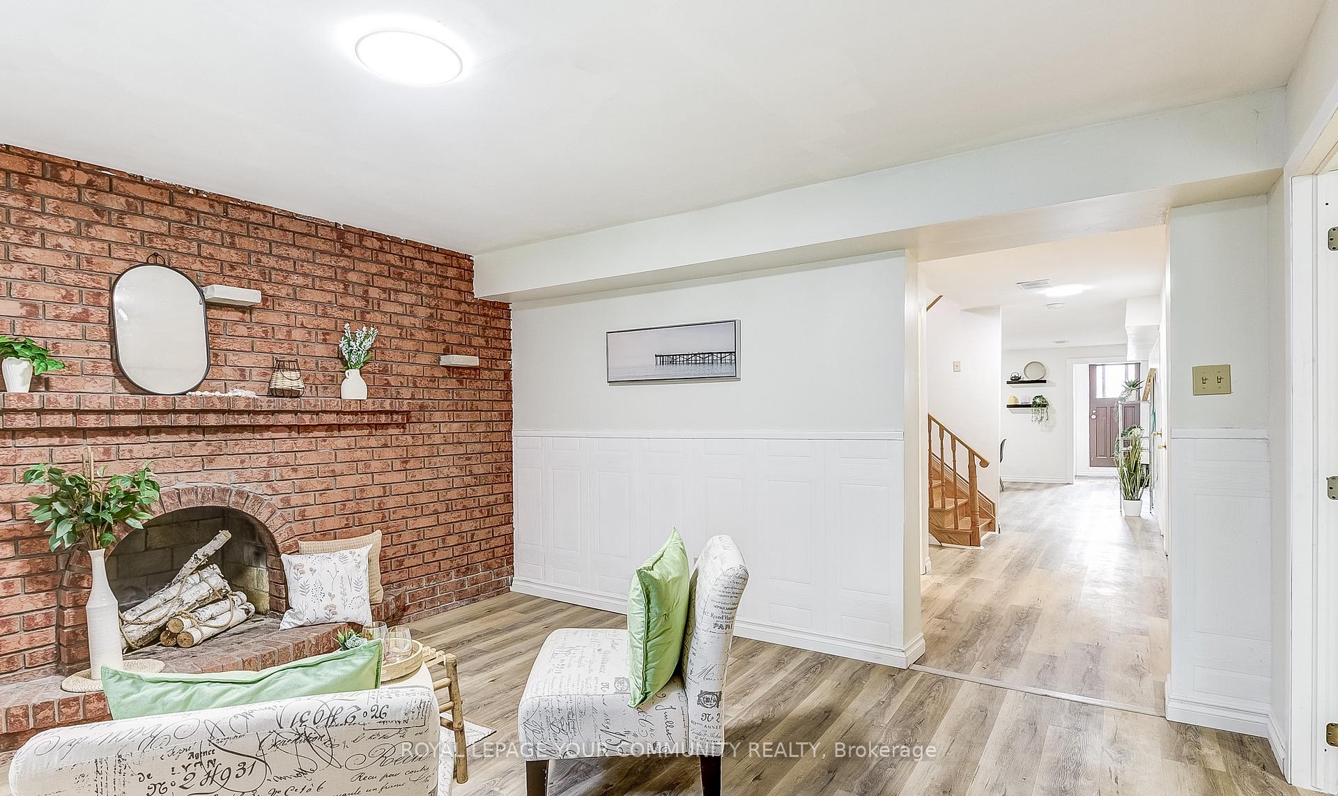 Photo 17 of 30 Phillip Avenue, Scarborough, Birchcliffe-Cliffside — HOMEH