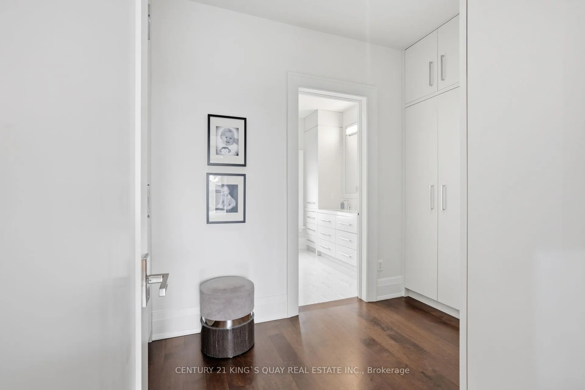 Photo 19 of 33 Nesbitt Drive, Toronto, Leaside — HOMEH