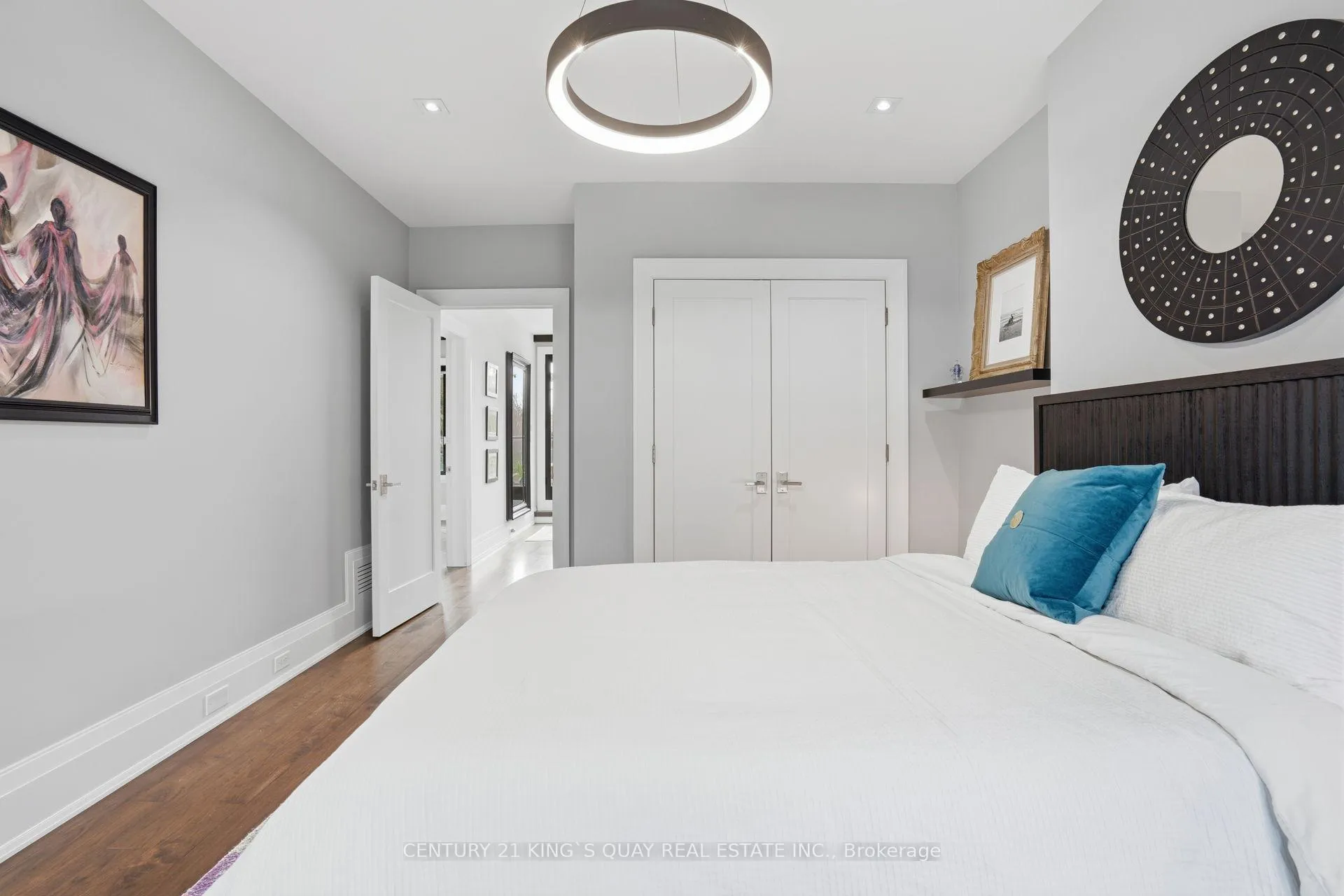 Photo 27 of 33 Nesbitt Drive, Toronto, Leaside — HOMEH
