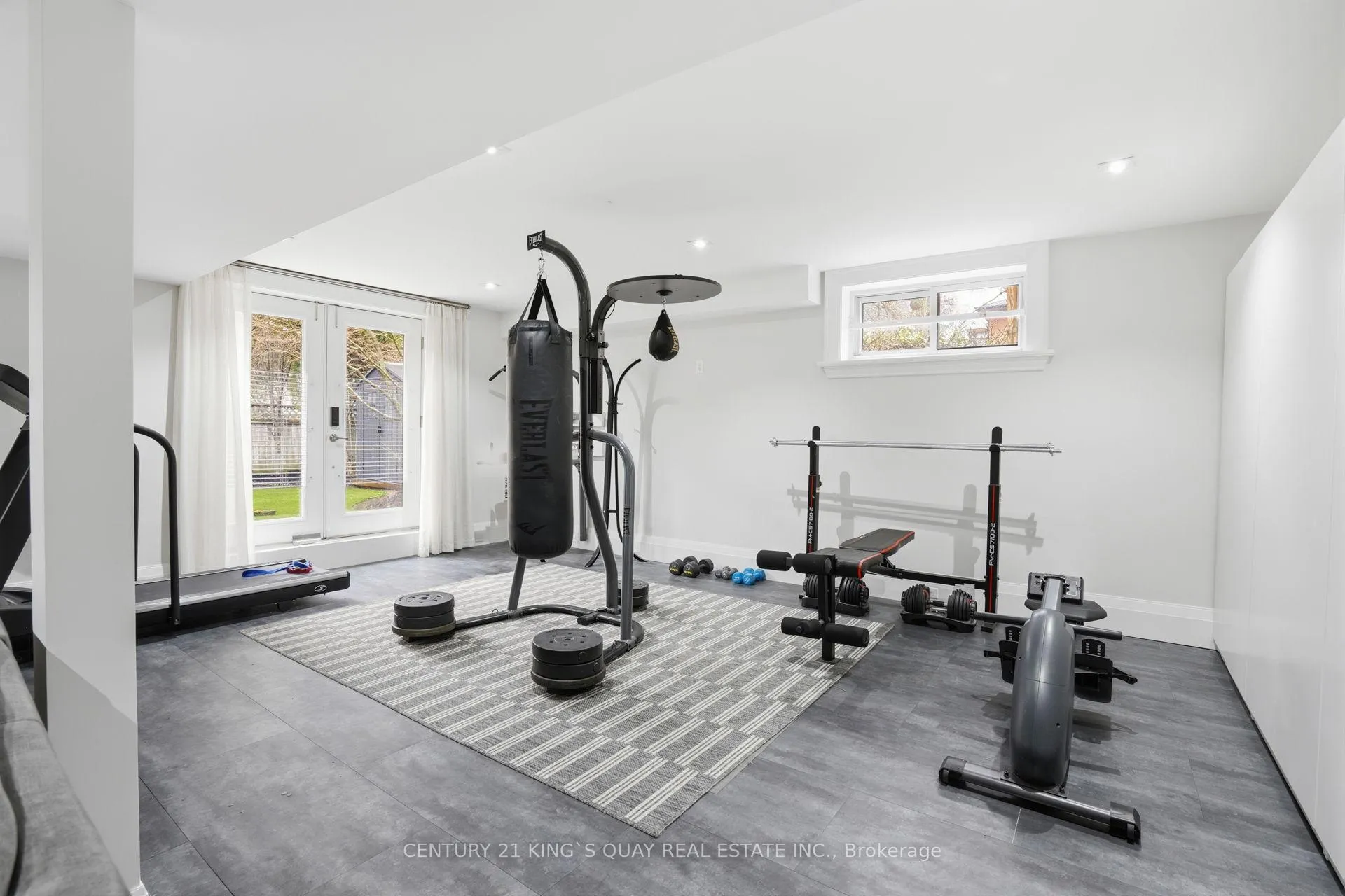 Photo 41 of 33 Nesbitt Drive, Toronto, Leaside — HOMEH