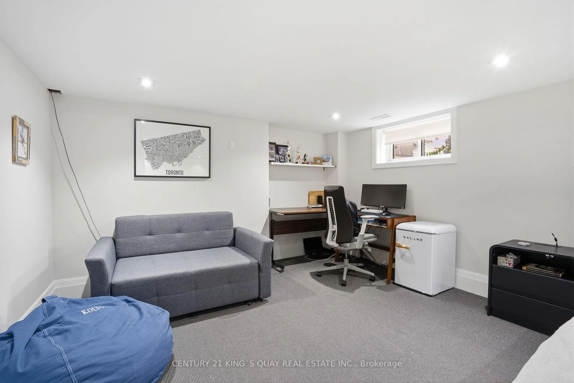 Photo 43 of 33 Nesbitt Drive, Toronto, Leaside — HOMEH
