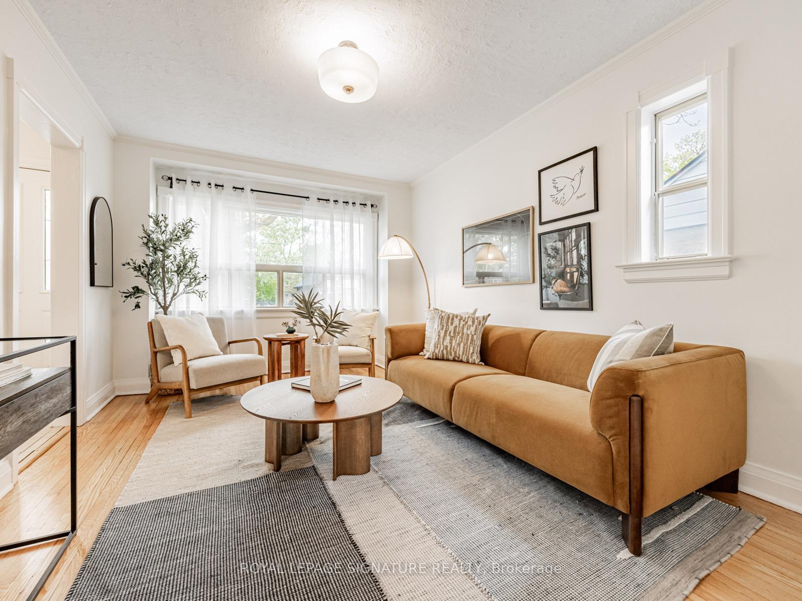 Photo 10 of 261 Warden Avenue, Scarborough, Birchcliffe-Cliffside — HOMEH