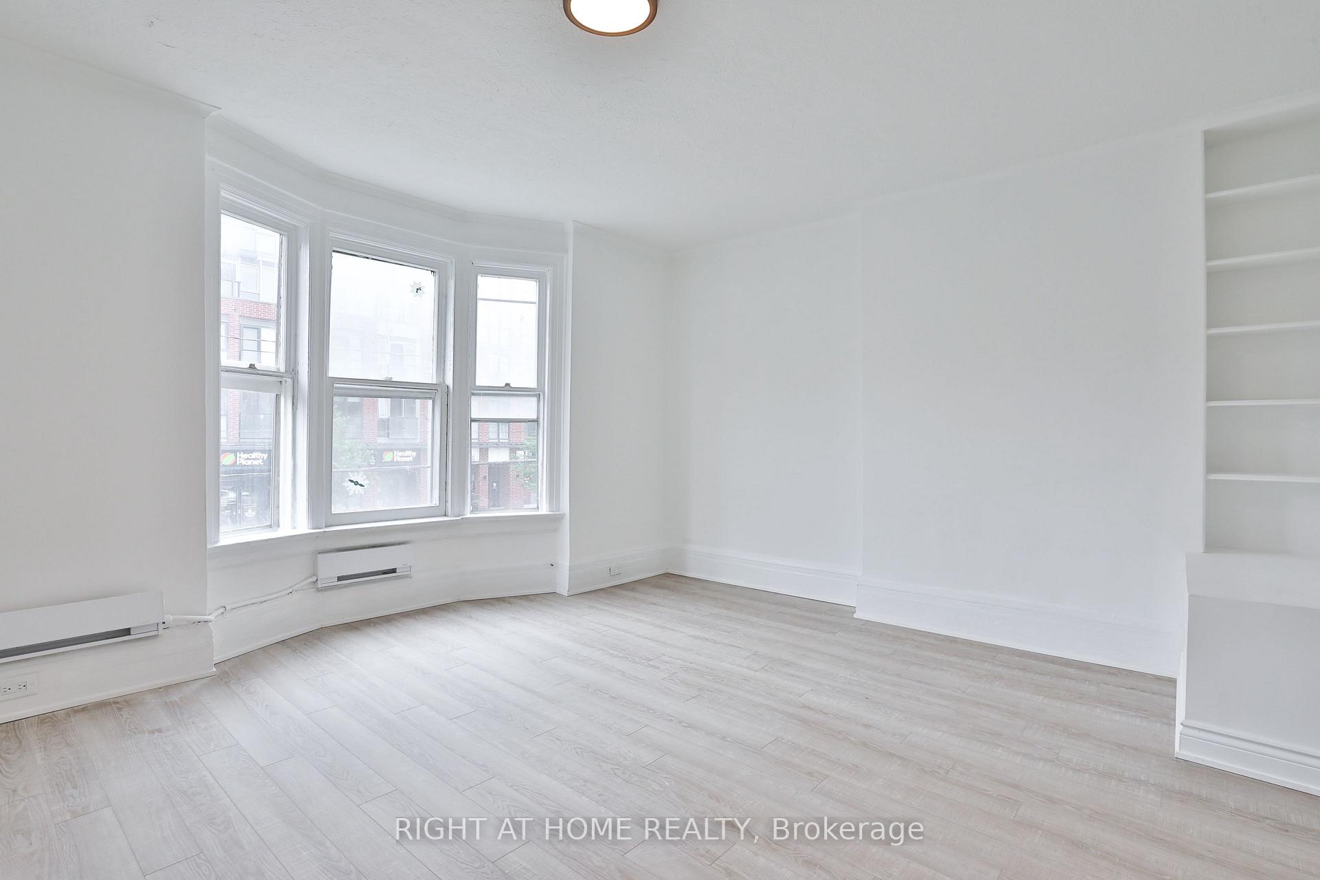 Photo 2 of Unit 2F, 550 College Street, Toronto, Palmerston-Little Italy — HOMEH
