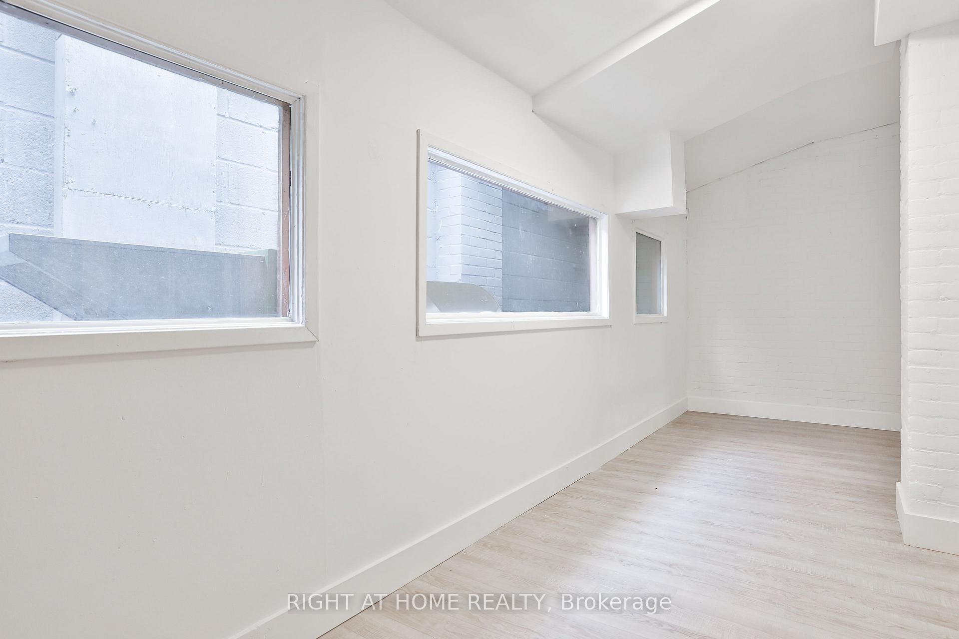 Photo 6 of Unit 2F, 550 College Street, Toronto, Palmerston-Little Italy — HOMEH