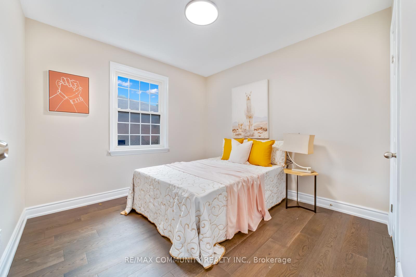 Photo 20 of 19 Stephenfrank Road, Scarborough, Bendale — HOMEH