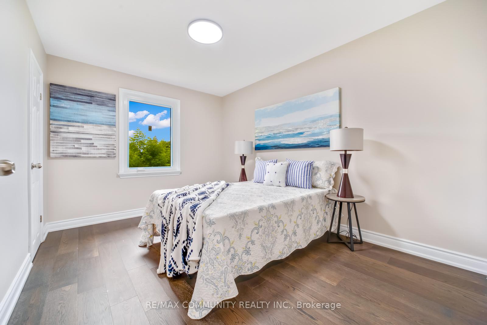 Photo 22 of 19 Stephenfrank Road, Scarborough, Bendale — HOMEH