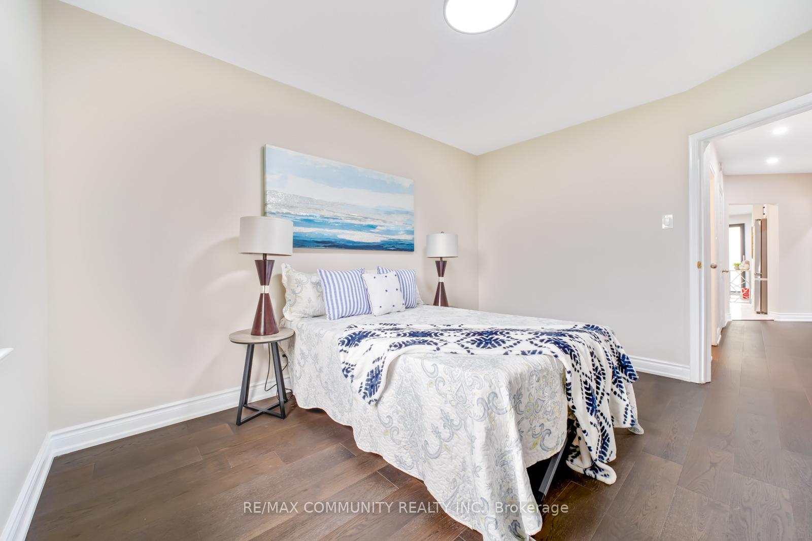 Photo 23 of 19 Stephenfrank Road, Scarborough, Bendale — HOMEH