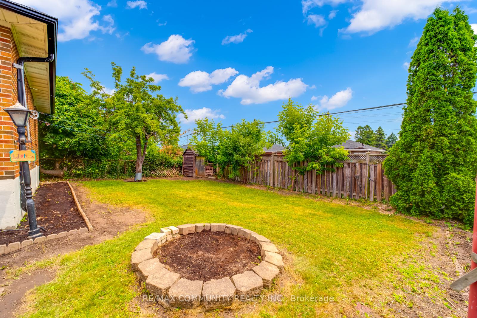 Photo 44 of 19 Stephenfrank Road, Scarborough, Bendale — HOMEH